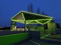 PXL_20210421_184454595